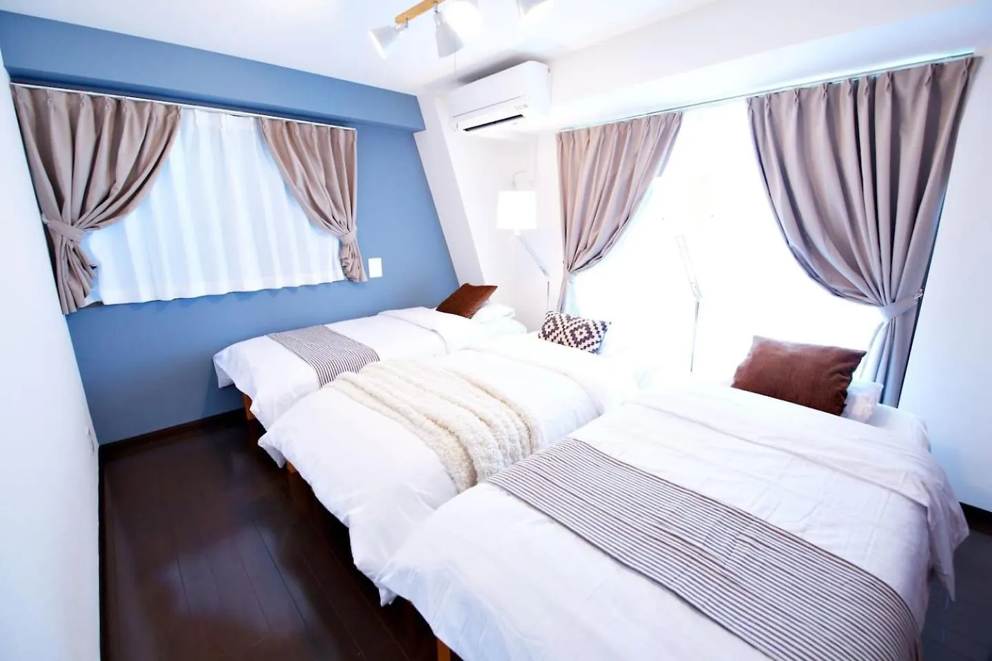 Apartment Kanbe Building 301 Tokyo